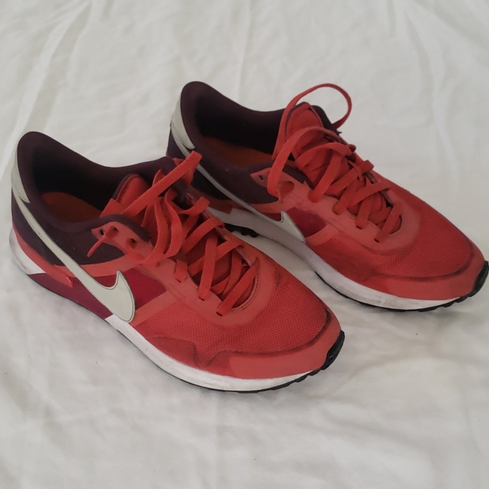 Nike mens sneaker